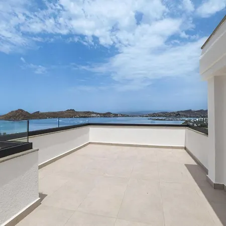 Stunning With Private Pool And Luxuriest Views יאליקאבאק