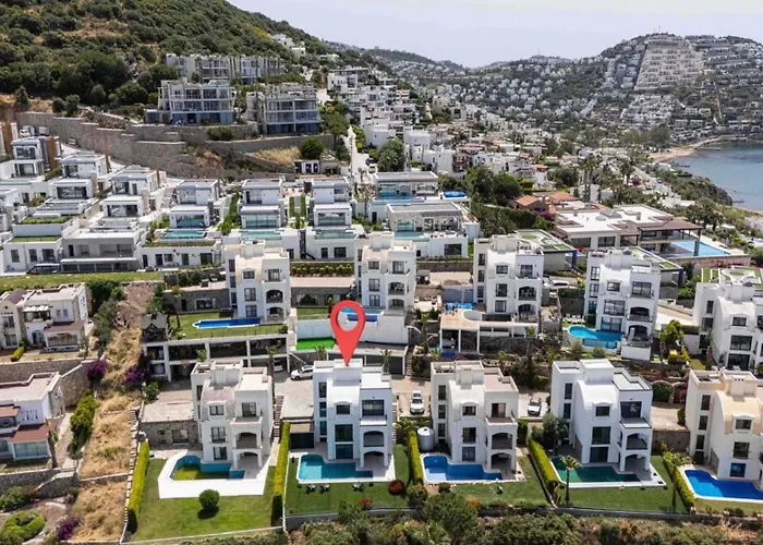 Villa Stunning With Private Pool And Luxuriest Views