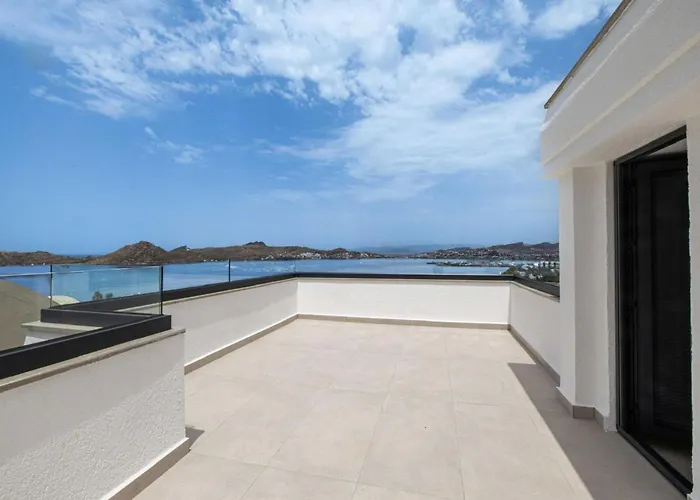 Stunning With Private Pool And Luxuriest Views Yalikavak