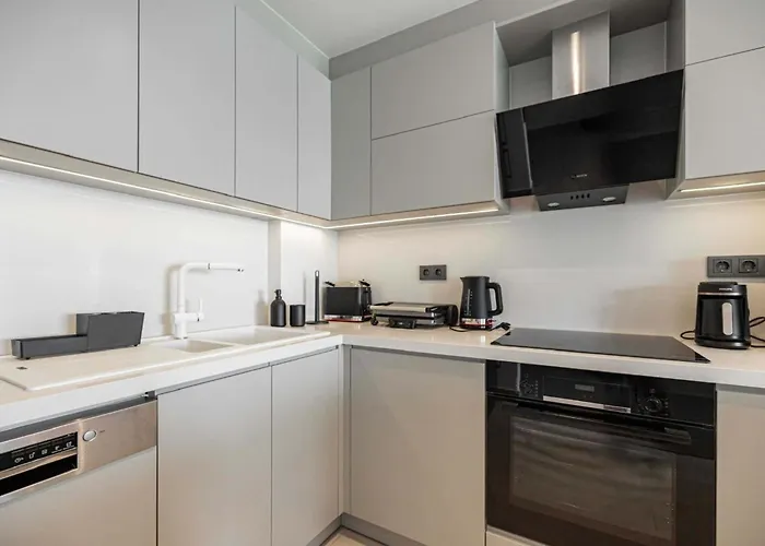 Stunning With Private Pool And Luxuriest Views