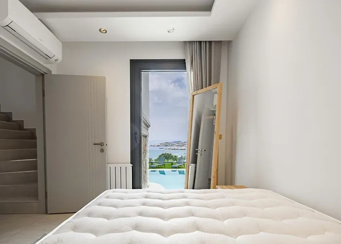Villa Stunning With Private Pool And Luxuriest Views *